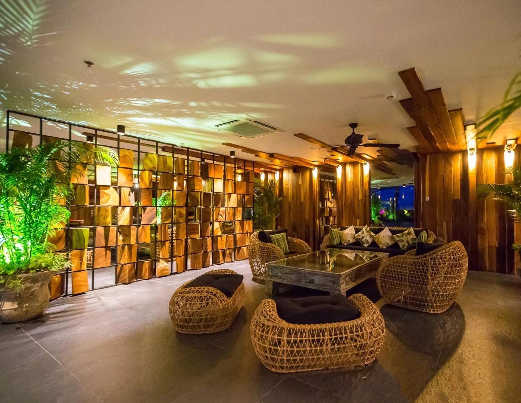 Luxurious Beachfront Pattaya Zewnętrze zdjęcie