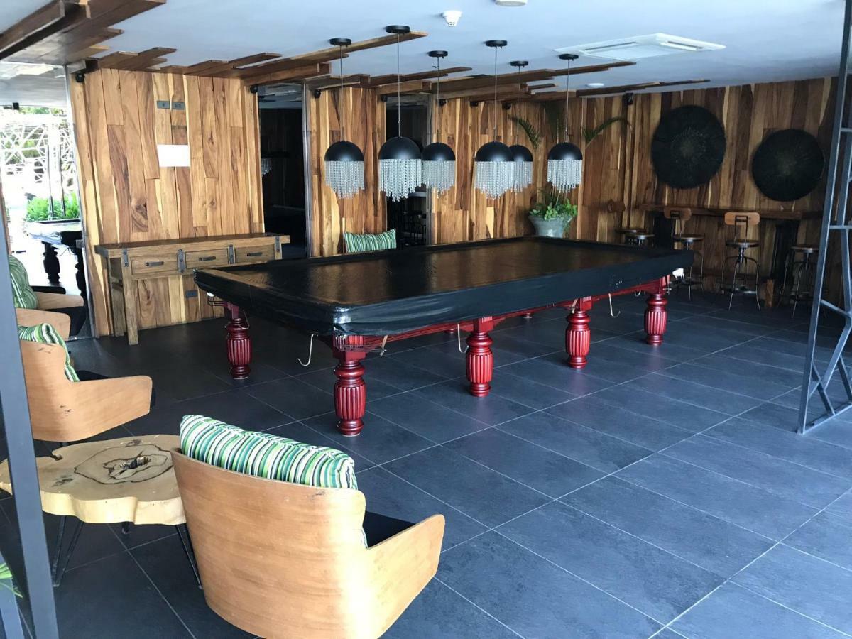 Luxurious Beachfront Pattaya Zewnętrze zdjęcie